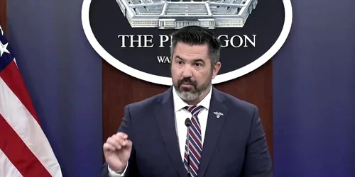 Sean Parnell, purtator de cuvant Pentagon foto x jpg