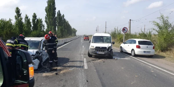 Accident contrasens Braila FOTO IPJ Braila (1) jpg