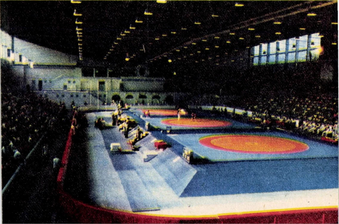 Concursul de lupte s-a desfășurat în Patinoarul „23 August” (Foto: Muzeul Sportului) 