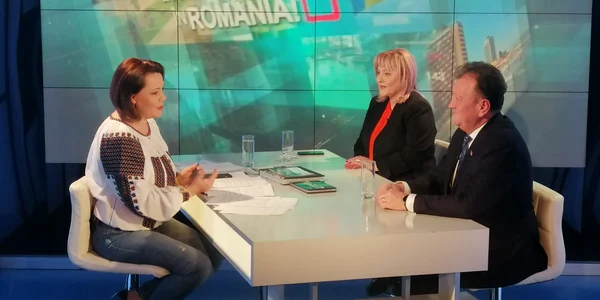 Investiţi în România! studio jpg