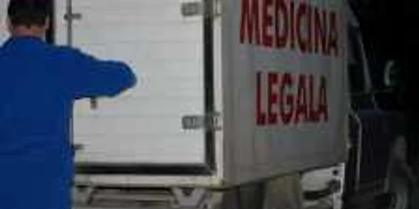 Cadavrul sinucigaşei a fost preluat de Medicina Legală