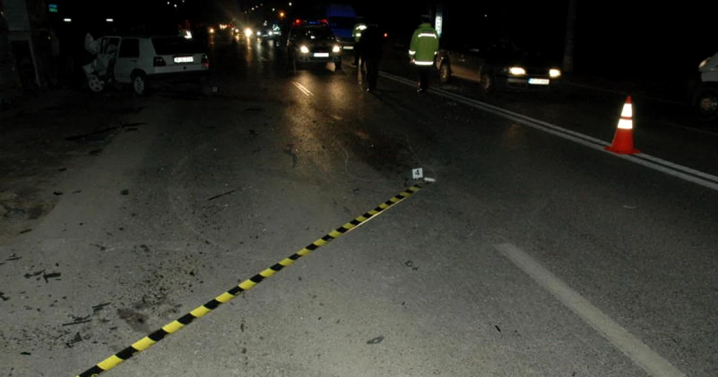 Poliţiştii au făcut măsurători la faţa locului (foto arhiva)