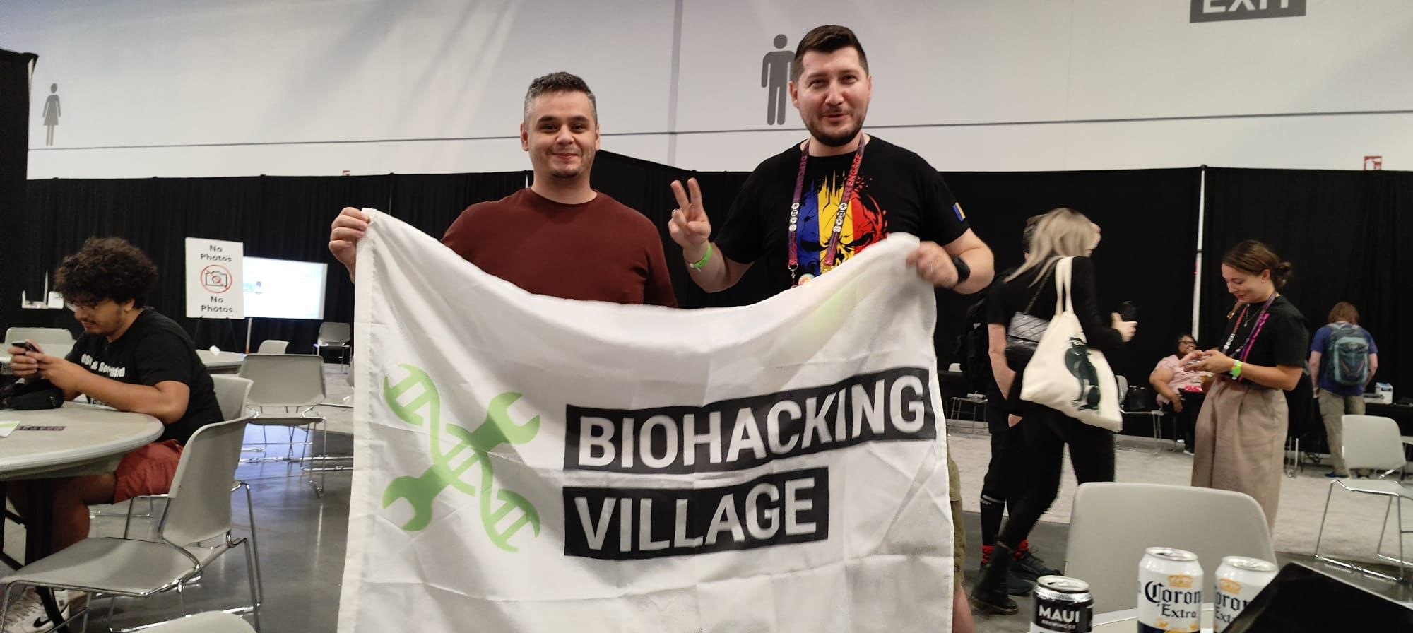 Românii campioni mondiali în securitate cibernetică. Au câștigat dreptul de a testa exclusiv echipamente de telemedicină Românii campioni mondiali în securitate cibernetică. Au câștigat dreptul de a testa exclusiv echipamente de telemedicină