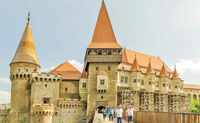 
    Castelul Corvinilor din Hunedoara  