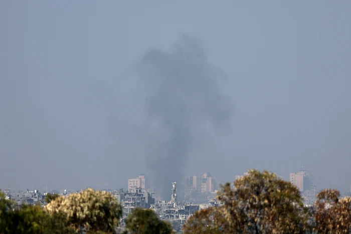 Israelul continuă atacurile la sol, din aer și de pe mare FOTO EPA-EFE