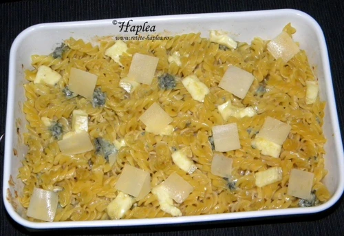fusilli quattro formaggi poza 5 jpeg
