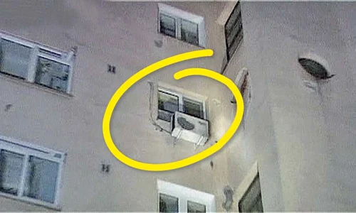 Acesta este geamul pe care hoţul voia să  intre în apartament jpeg
