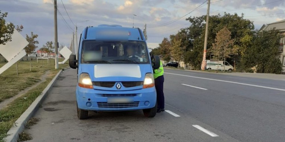 Ministerul Educaţiei, anunț privind asigurarea transportului gratuit pentru elevii navetiști: cum se face decontul
