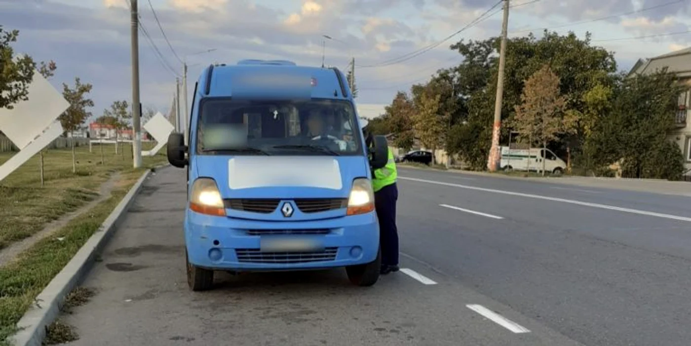 Elevii au abonamente gratuite de transport FOTO Arhivă Adevărul