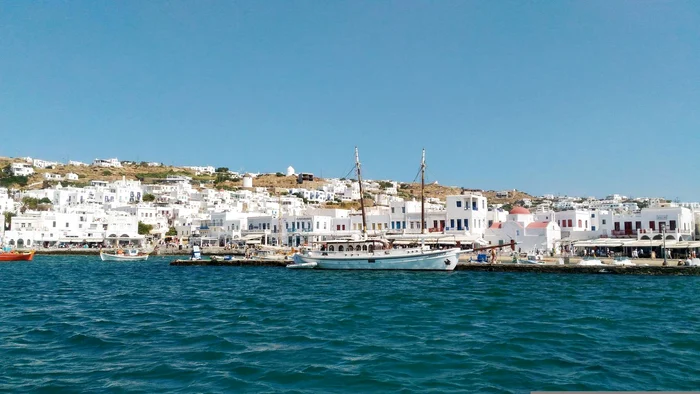 Grecia este ofertantă în atracții turistice. Mykonos.  Foto Myriam. Pixabay