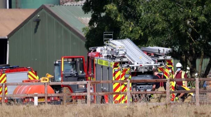 Pompierii au intervenit de urgenţă să stingă incendiul