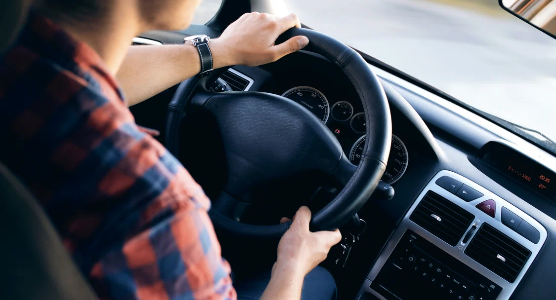 Taxă pentru românii cu mașini second-hand / foto: Pexels