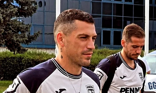 Nicolae Stanciu si Alexandru Chipciu (Facebook, Echipa nationala de fotbal a Romaniei) jpg