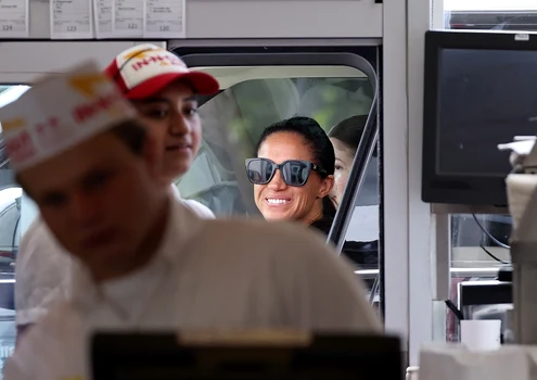 Meghan Markle cu mașina, Profimedia