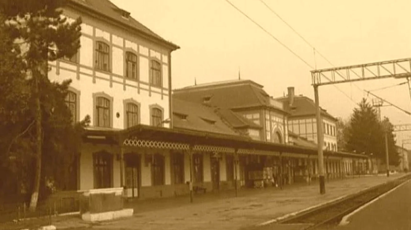 Imagine istorică cu Gara Teiuș (foto Arhivă Adevărul)