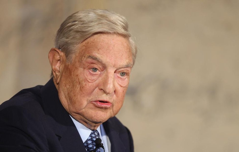 WSJ: George Soros îi transmite fiului său controlul asupra imperiului său