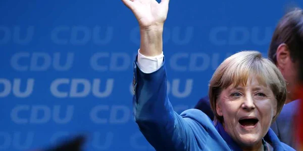 Angela Merkel sarbatoreste castigarea celui de-al treilea mandat de cancelar FOTO Reuters