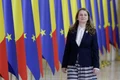 Miniștrii guvernului Ciolacu sosesc la Palatul Victoria după depunerea jurământului de învestitură, în București. FOTO Inquam Photos / Octav Ganea