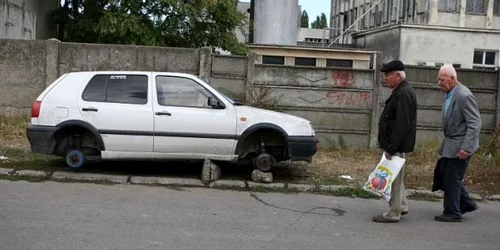 Maşini fără roţi (foto arhivă)