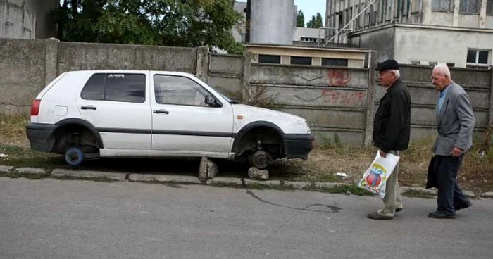 Maşini fără roţi (foto arhivă)