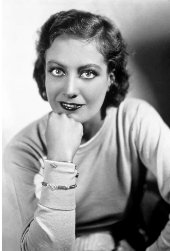 Joan Crawford înainte de operații