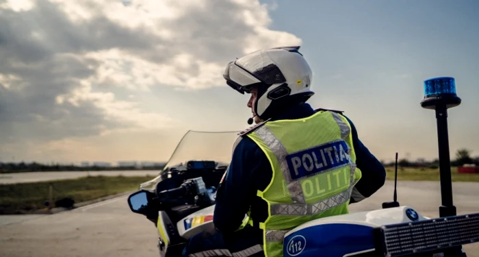 Polițiștii anunță rutele ocolitoare pe care vor trebui să meargă bucureștenii / Sursa foto: Politia