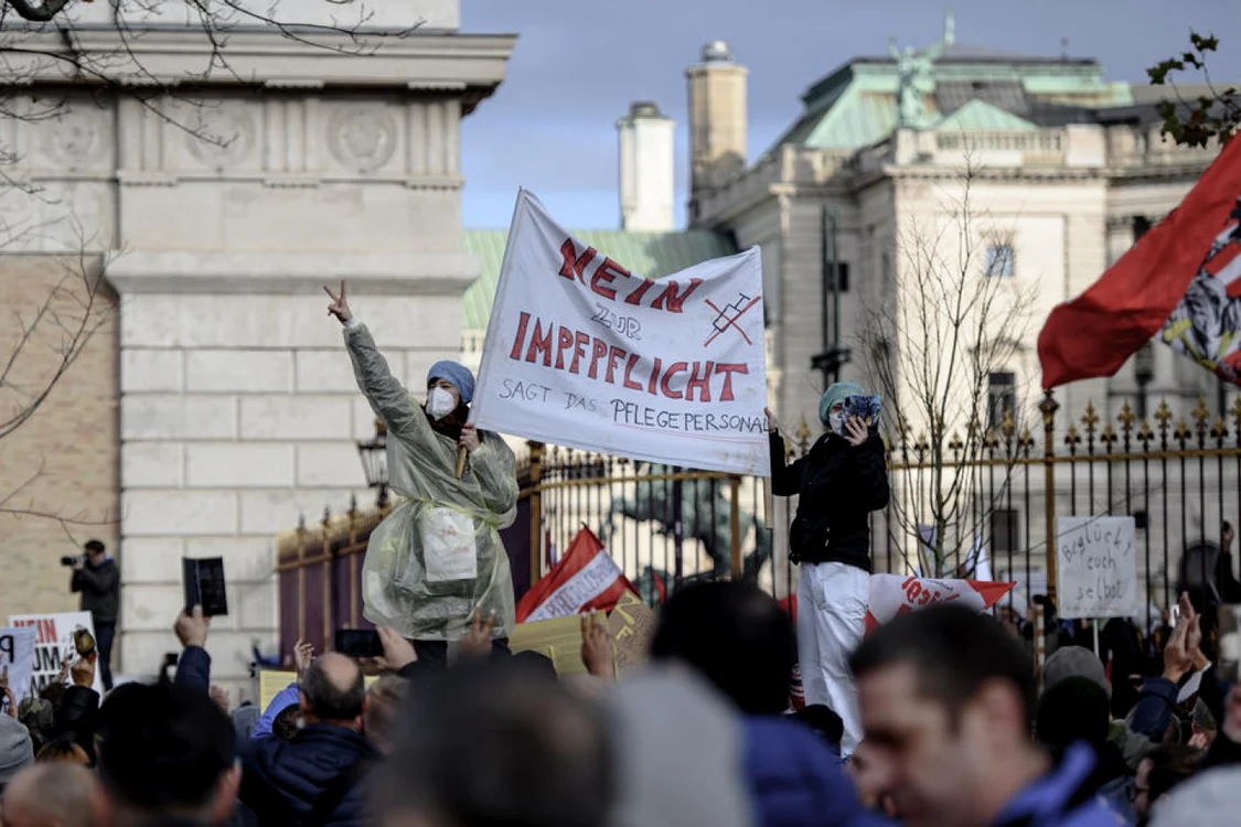 Protest antirestricţii la Viena FOTO EPA-EFE