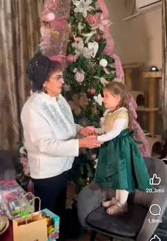 Irina Loghin a petrecut Crăciunul alături de nepoțica Ana / FOTO: Facebook