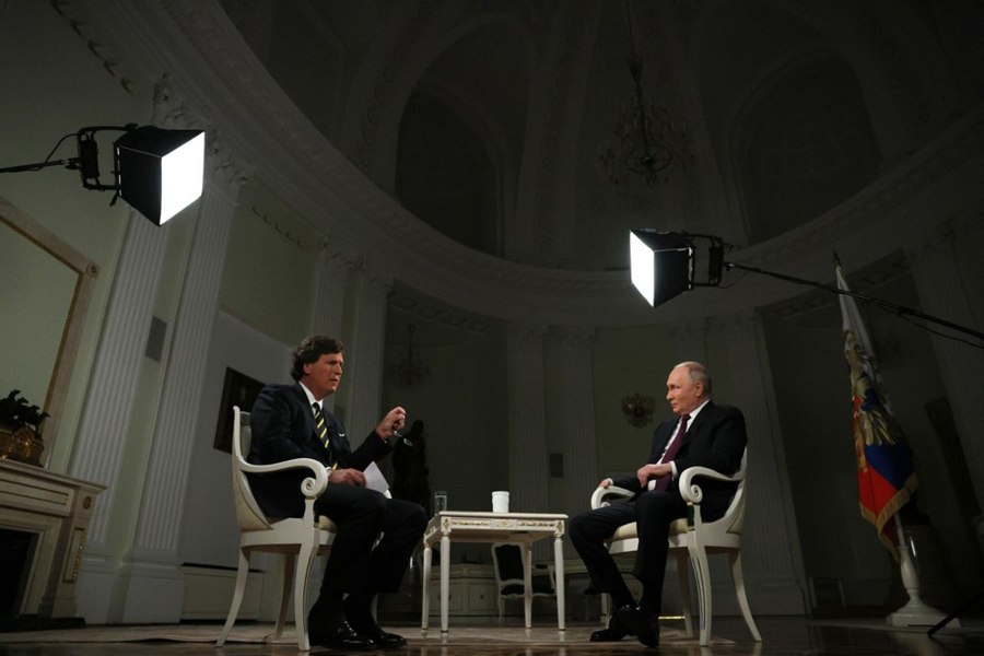 „Au încercat să îl ucidă pe Putin”. Propagandistul american Tucker Carlson lansează o nouă teorie a conspirației