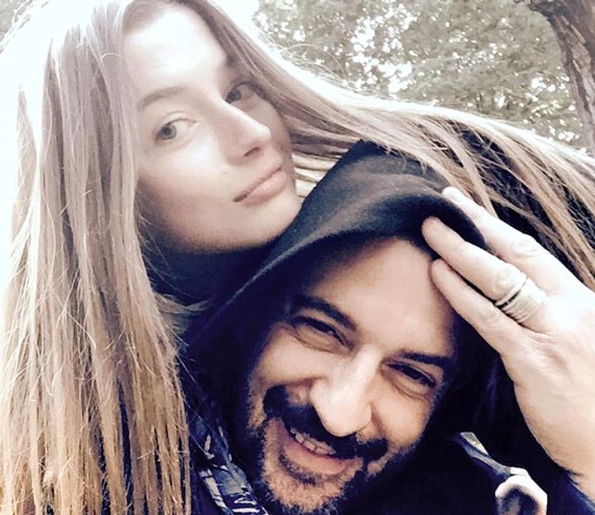 
    Gianluca și Anna pozau fericițiFoto: Instagram  