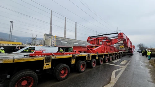 Generatorul a ajuns la termocentrala Mintia  Foto DRDP Timisoara jpg