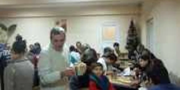 La Centrul Social de Urgenţă Satu Mare dorm zeci de persoane fără adăpost/foto: Arhiva 