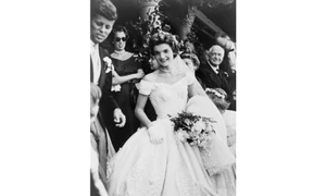 Jackie Kennedy, rochia de mireasă și țeava spartă jpeg