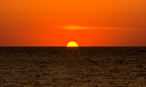 1 soare rasarit mare shutterstock 210904987 jpg jpeg