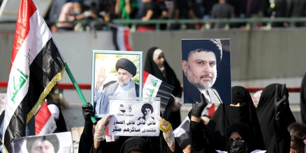 Simpatizanti ai liderului siit Muqtada al-Sadr FOTO EPA-EFE
