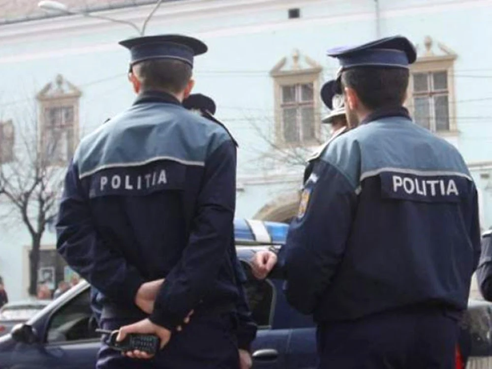 
    Datele Eurostat arată că România are 242 de polițiști la 100.000 de locuitori  