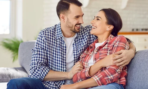 Secretele relatiilor implinite  Sursa foto shutterstock 2478331055 jpg