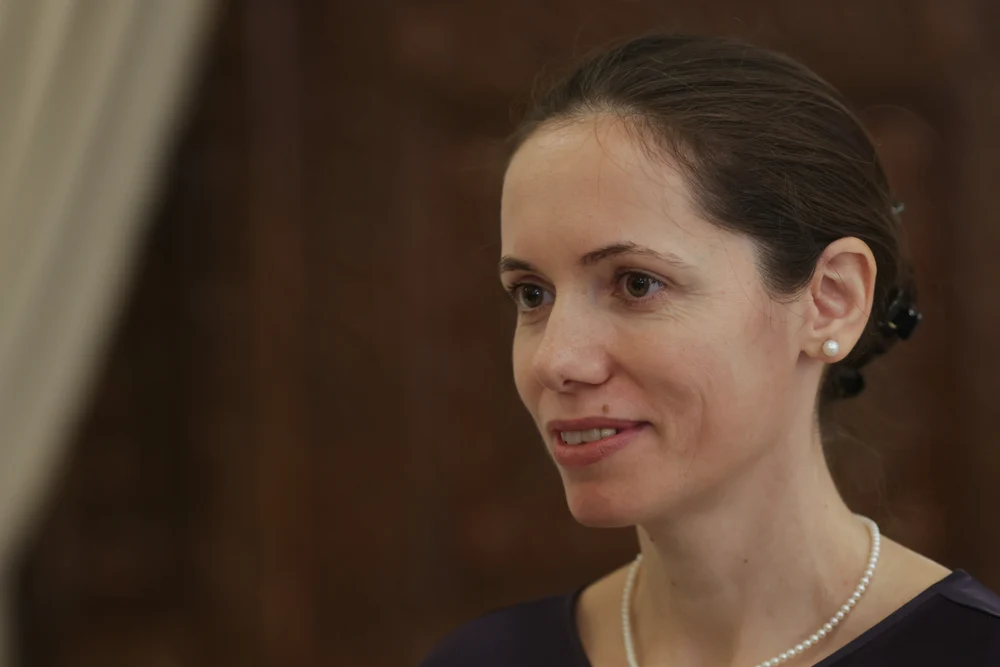 Mirabela Grădinaru ajunge la Washinton înaintea lui Nicușor Dan. Partenera președintelui participă la un summit, la invitația Melaniei Trump