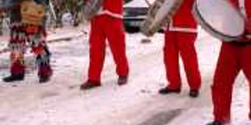 Caravana tradițiilor se întoarce în 13 localități arădene