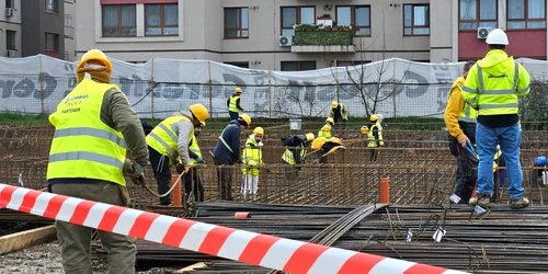 santier complex educational 01 foto Primaria Sector 4 jpg