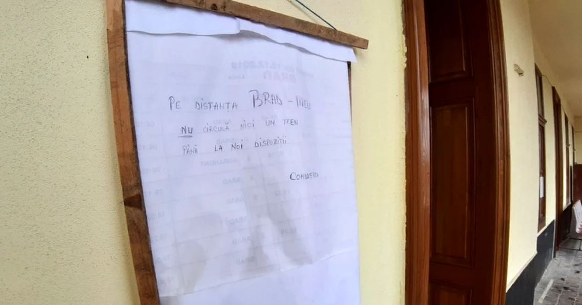 gara brad ramasa fara trenuri foto daniel guta adevarul