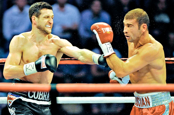 Froch i-a administrat lui Bute prima înfrângere la profesioniştiFoto: Mediafax