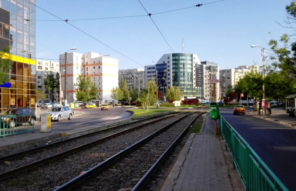 mostre foto din huaweiascendp7 foto razvan baltaretu/adevarul