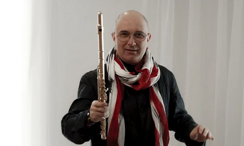   CHOPIN interpretat de ION BOGDAN ŞTEFANESCU pe un flaut    de aur! jpeg