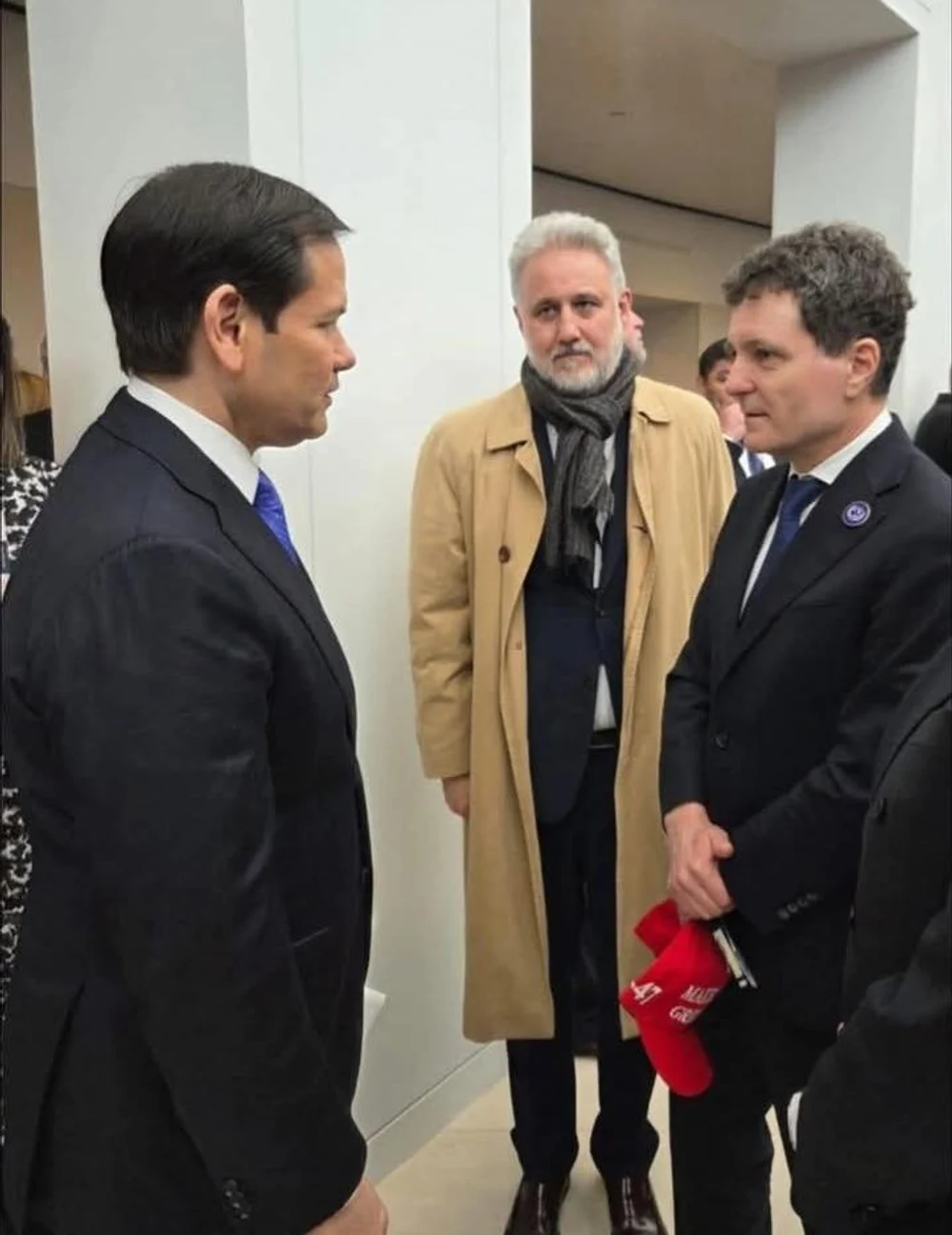 Negocieri intense pentru o vizită oficială a lui Marco Robio în România