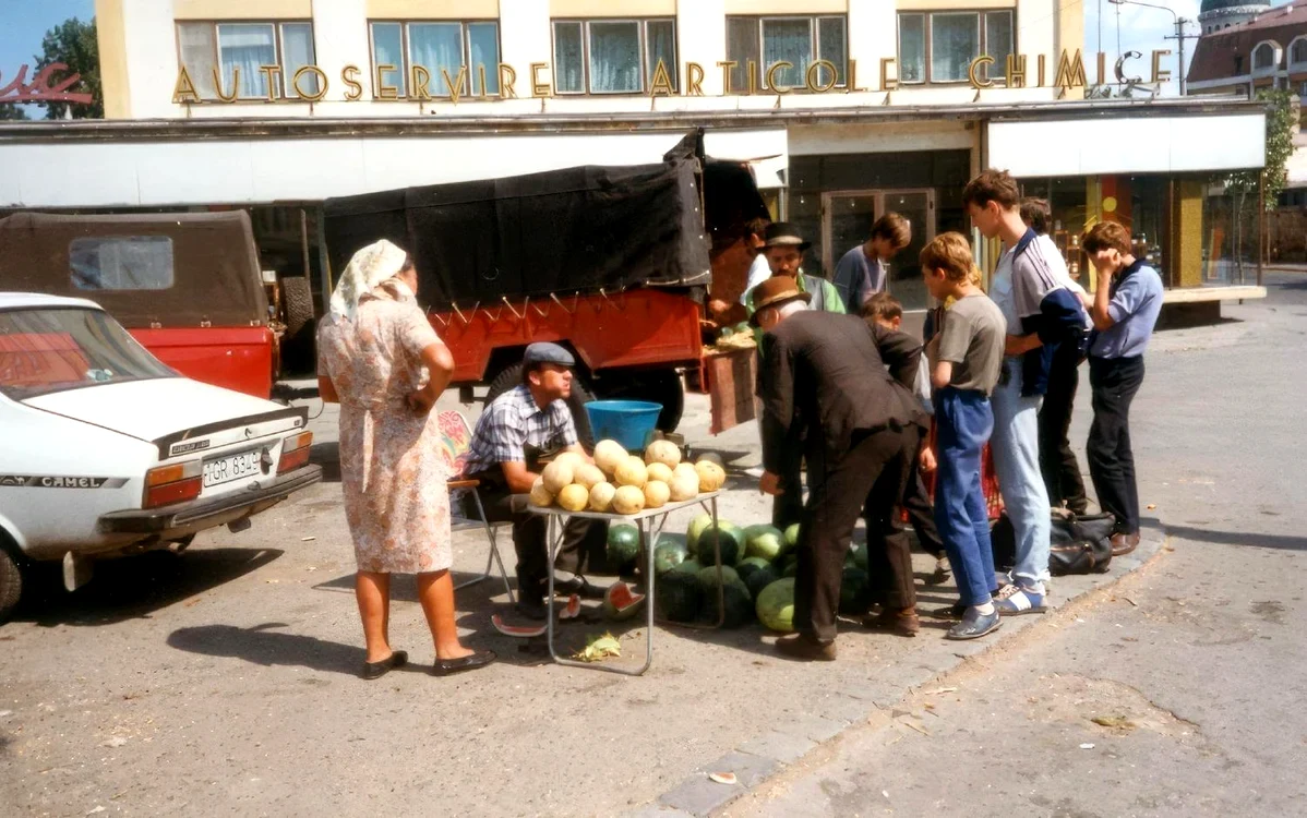 Cum arătau verile din ultimii ani ai comunismului
