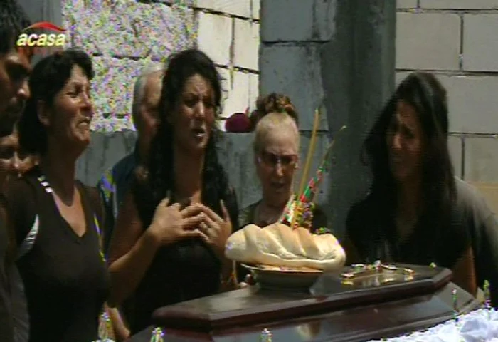 Tamango a fost condus pe ultimul drum de familia şi de prietenii săi