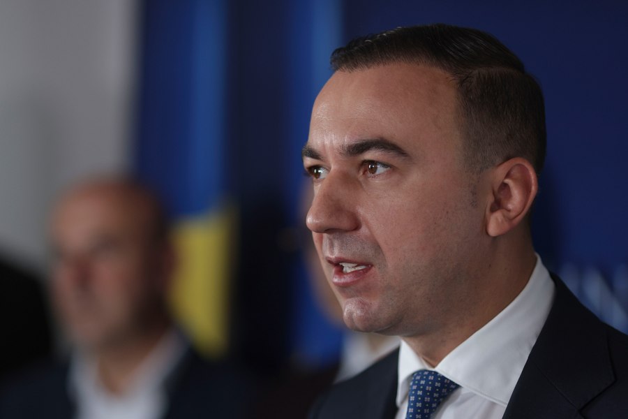 Ministrul Energiei, Bogdan Ivan, participă la Interviurile Adevărul. Ce se întâmplă cu facturile românilor