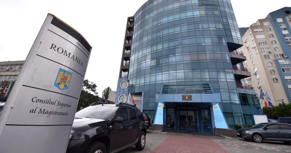 CSM acuză că magistrații sunt supuși unei campanii de defăimare și au ajuns să fie agresați verbal în sălile de judecată 