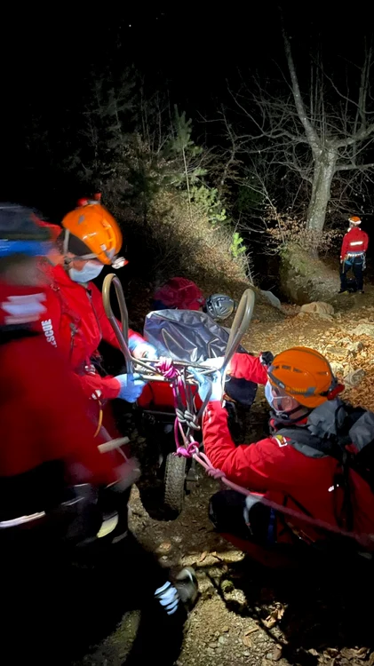 Bărbatul al cărui cadavru a fost găsit în apropierea mânăstirii Slanic era căutat de rude de aproape două luni